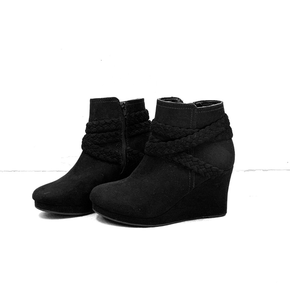 Women’s High Wedge Black Boots